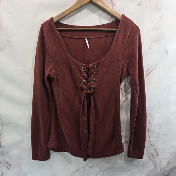 Free People Shirt Womens Large Red Brick Rust Long Ribbed Lace Up Tie Grommet - Picture 1 of 11
